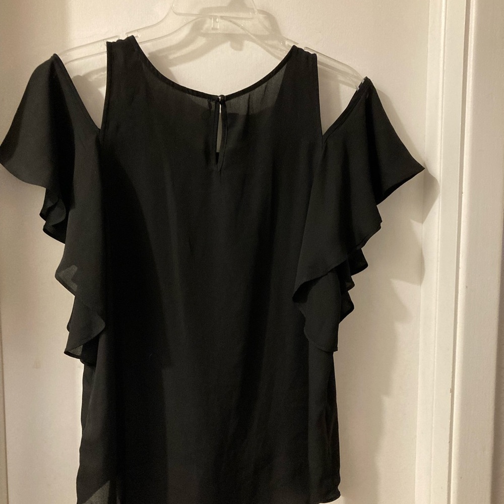 Fortune.Ivy off the shoulder blouse, women’s size Large.
